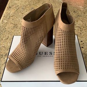 Open toed boots with heel